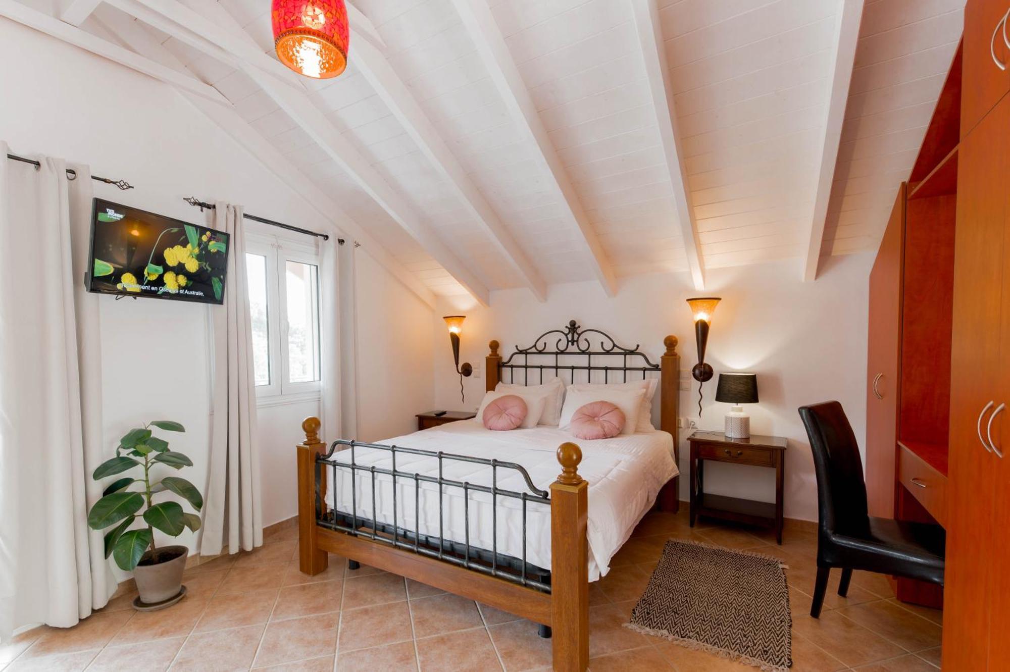 Tramonto Maisonettes & Suites Parga Exterior foto