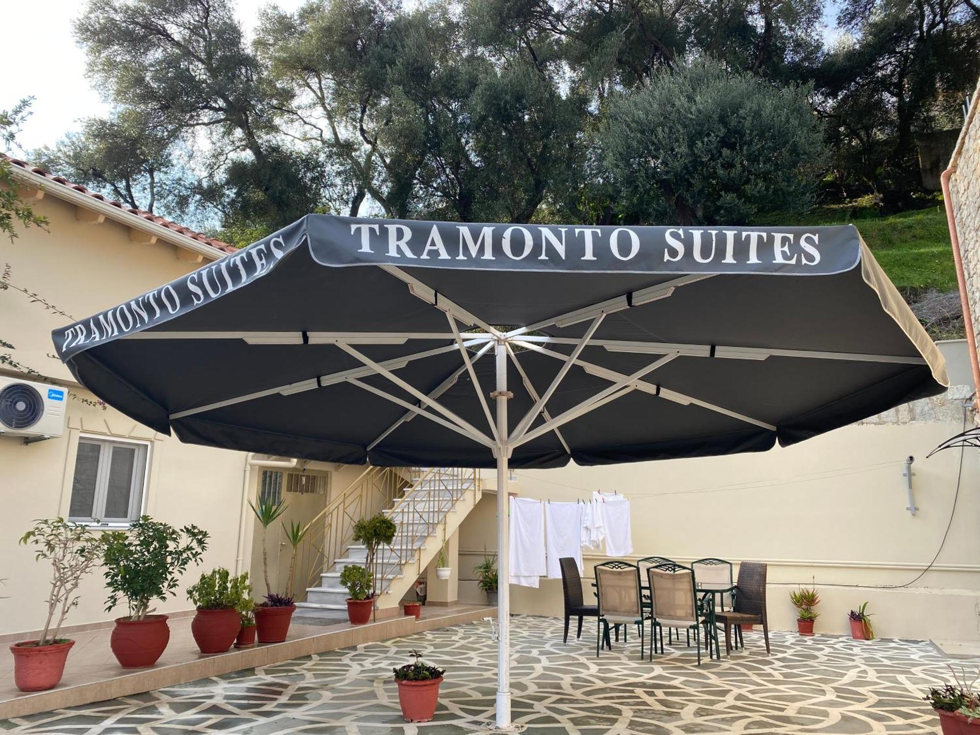 Tramonto Maisonettes & Suites Parga Exterior foto