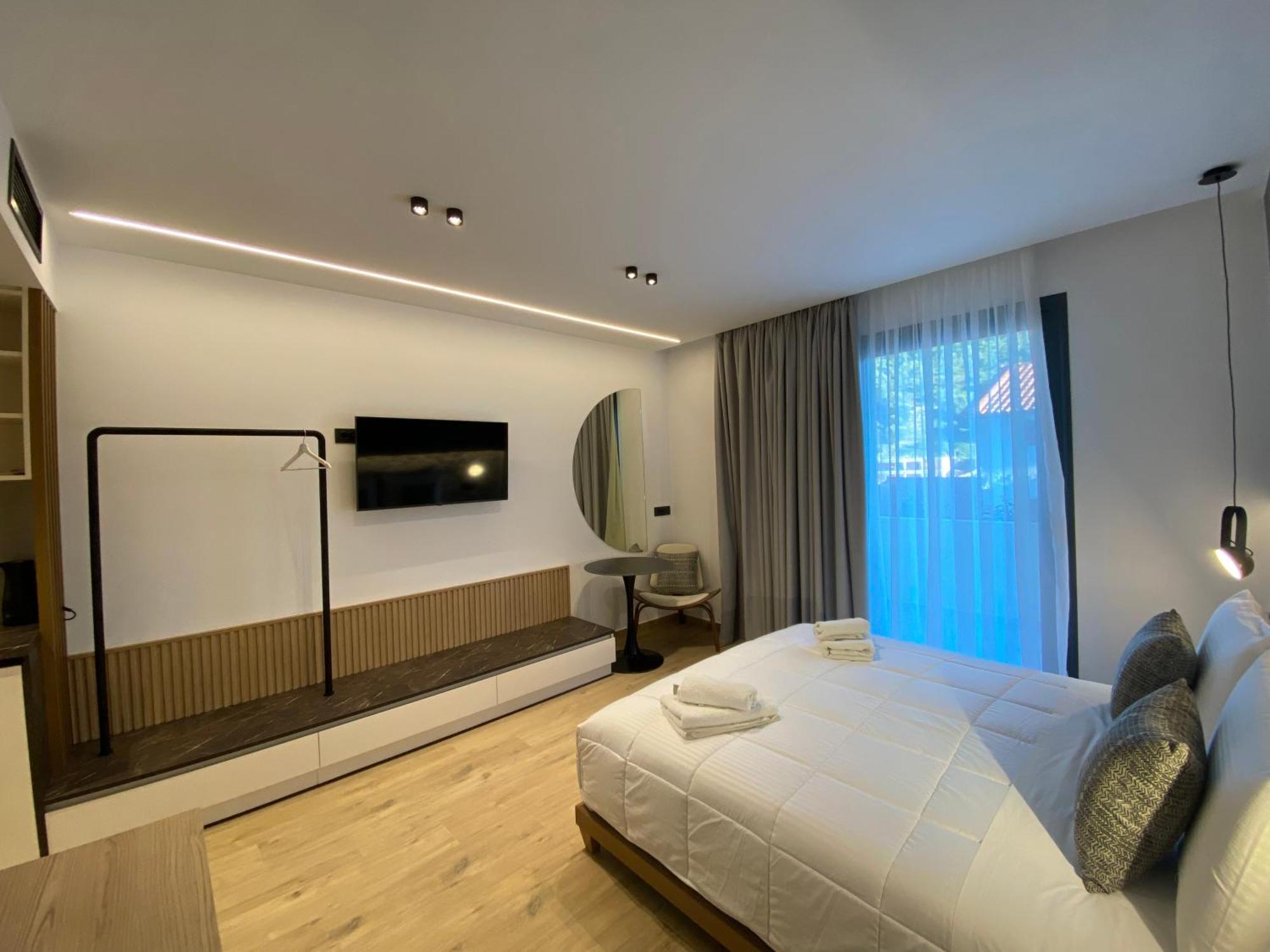 Tramonto Maisonettes & Suites Parga Exterior foto