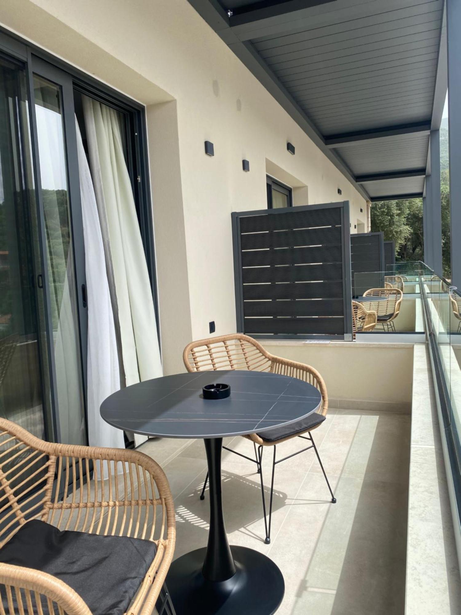 Tramonto Maisonettes & Suites Parga Exterior foto